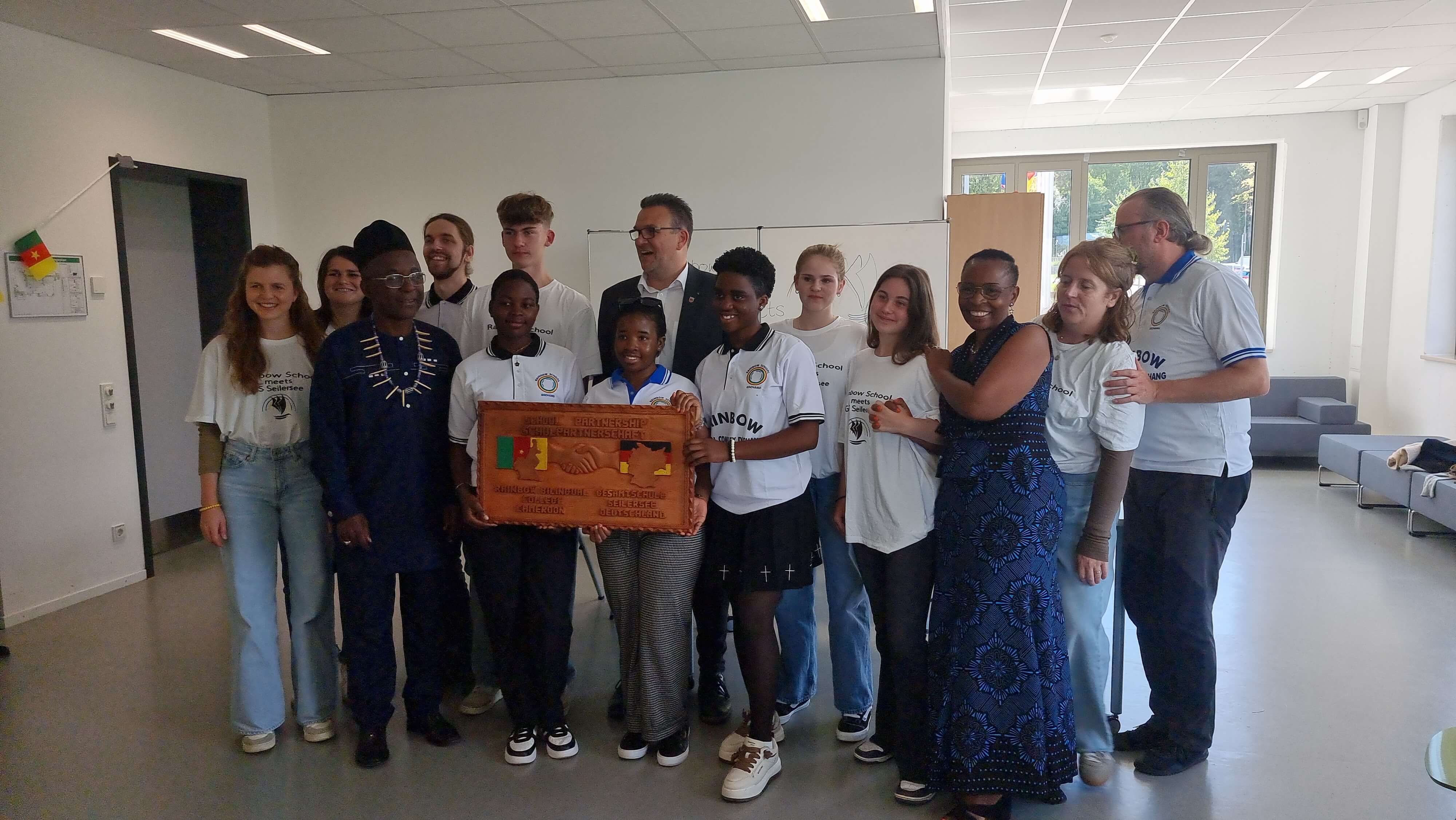 Rainbow School signs official school partnership with Gesamtschule Seilersee in Iserlohn, Germany